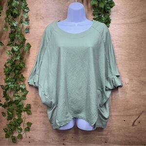 Heyson Doleman Sleeve Green Top